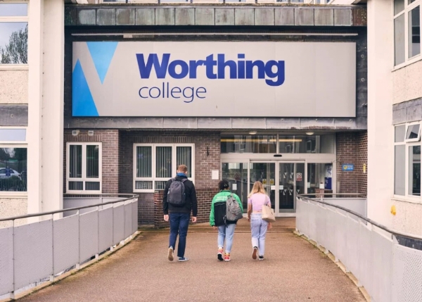 Worthing College - WORTHING